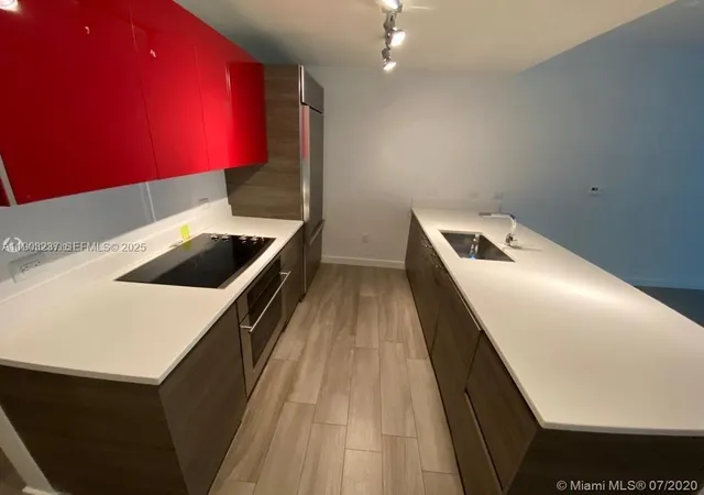 1100-s-miami-ave-3011-miami-fl-33130/hzid_c09992ee
