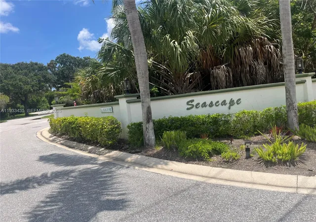 5200-se-seascape-way-201-stuart-fl-34997/hzid_e800e163