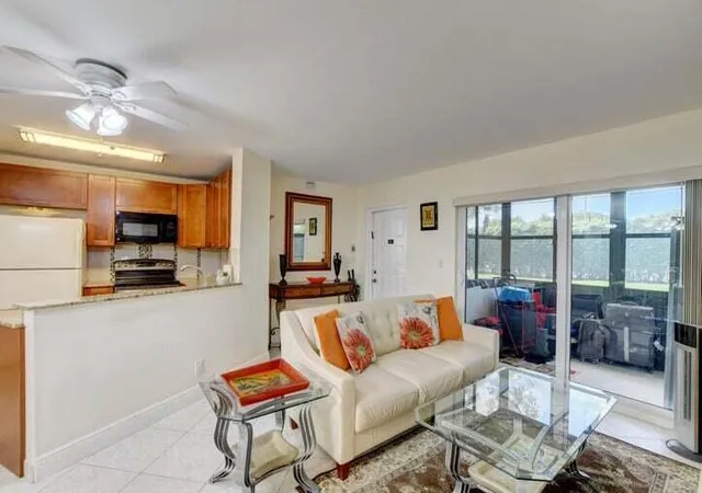 7539-s-oriole-blvd-103-delray-beach-fl-33446/hzid_945eb642