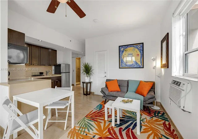 255-w-24th-st-542-miami-beach-fl-33140/hzid_00910edd