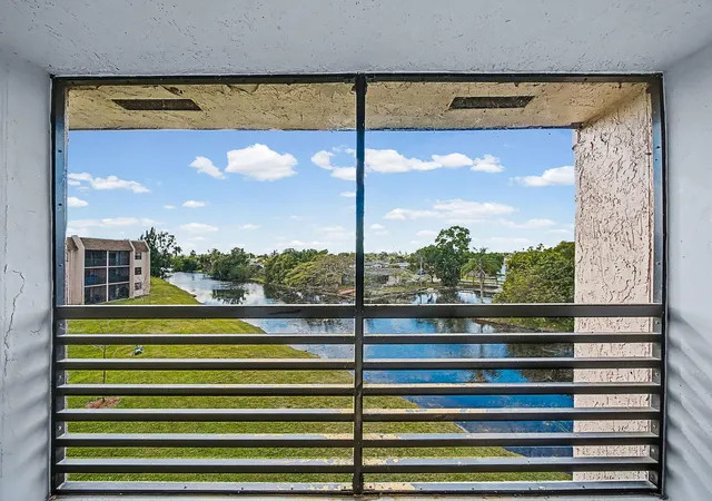 10466-sunrise-lakes-blvd-312-sunrise-fl-33322/hzid_97f7e85d
