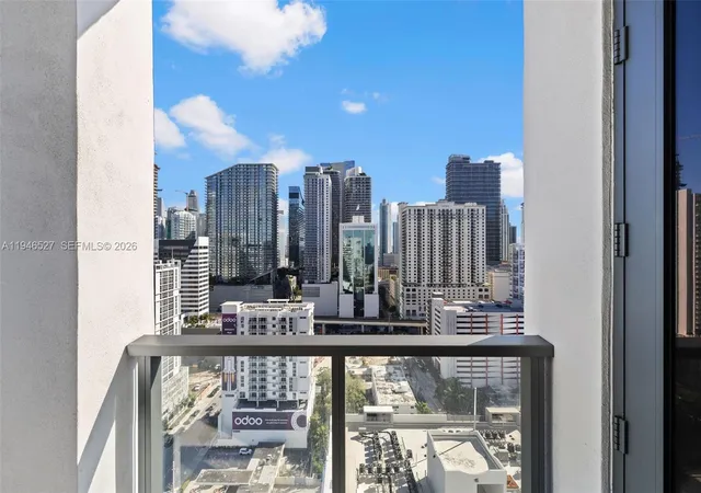 239-sw-9th-st-2304-miami-fl-33130/hzid_0dfd0891