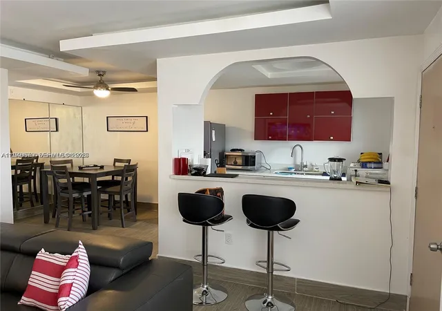 16900-ne-14th-ave-209-miami-fl-33162/hzid_636cb00e