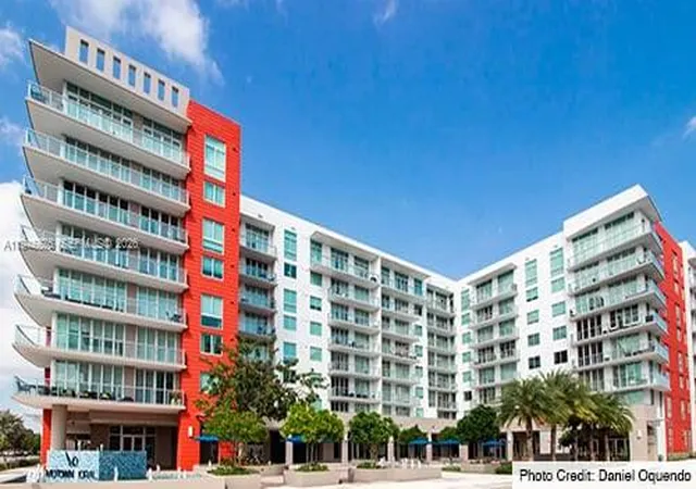 7875-nw-107th-ave-819-doral-fl-33178/hzid_24cc0329