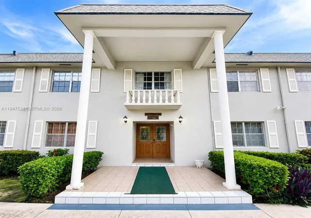 1520-mckinley-st-216e-hollywood-fl-33020/hzid_792d6ca9