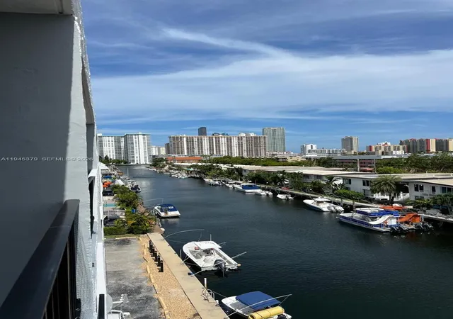 3642-ne-171st-st-504-north-miami-beach-fl-33160/hzid_eea360eb