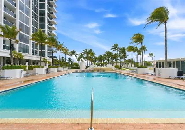 10275-collins-ave-718-bal-harbour-fl-33154/hzid_9a08cb12