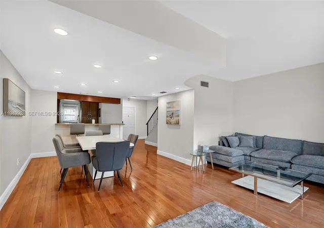 3745-ne-171st-st-57-north-miami-beach-fl-33160/hzid_5abeb1d4