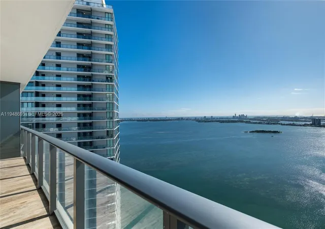 650-ne-32nd-st-4306-miami-fl-33137/hzid_7ebbaeb9