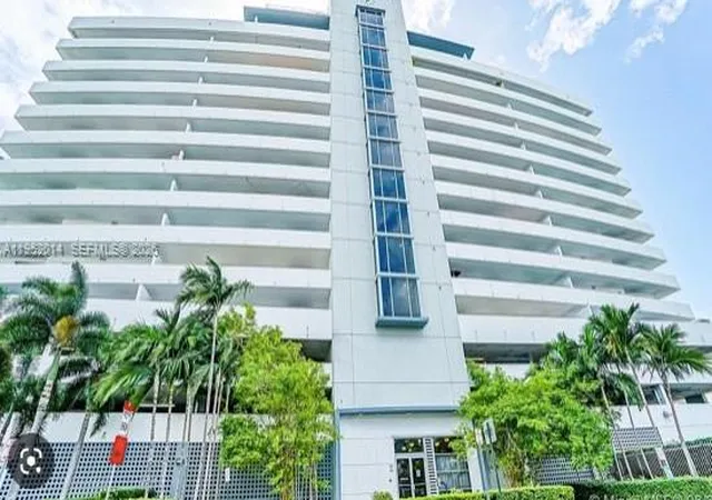 36-nw-6th-ave-603-miami-fl-33128/hzid_1febf3c5