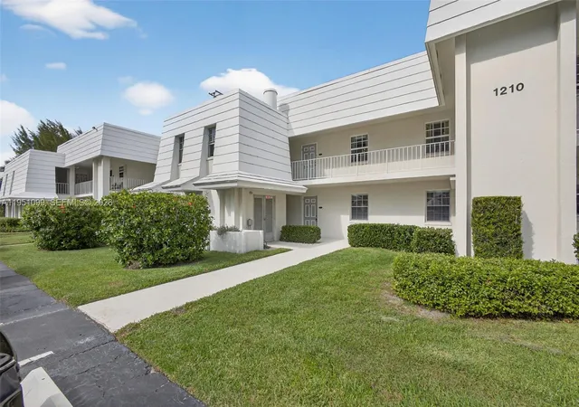 1210-n-sugar-sands-blvd-240-singer-island-fl-33404/hzid_e2c94e9f