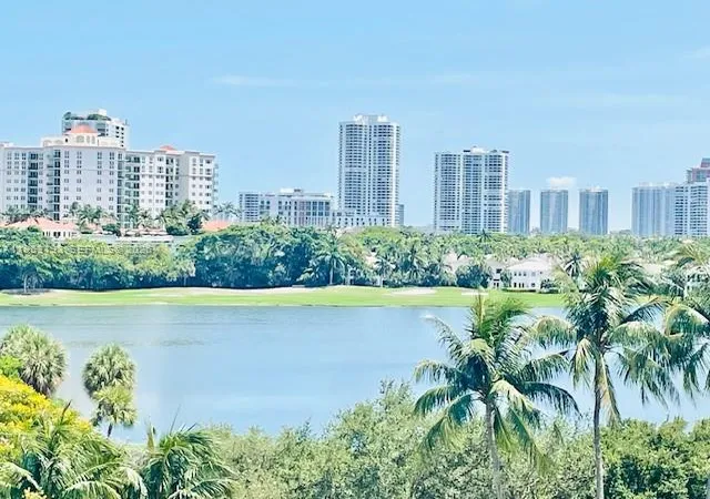 3675-n-country-club-dr-708-aventura-fl-33180/hzid_3af19bfc