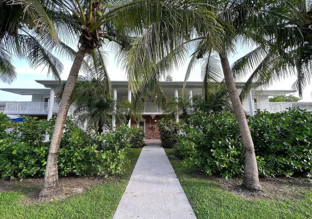 100-sunrise-dr-5-key-biscayne-fl-33149/hzid_da04e348