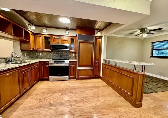 7653-nw-79-ave-110-tamarac-fl-33321/hzid_181a1418