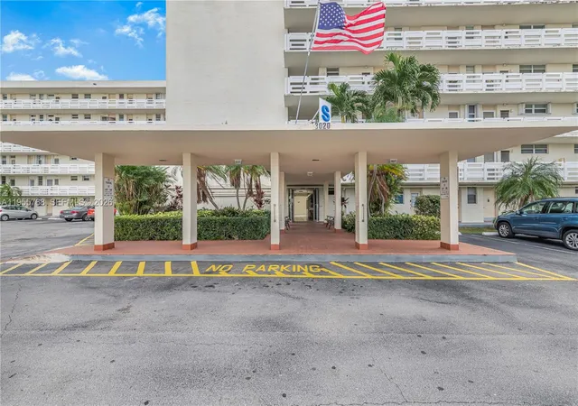3020-marcos-dr-s109-aventura-fl-33160/hzid_49a0b3bf