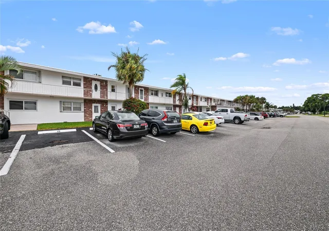 2750-w-golf-blvd-233-pompano-beach-fl-33064/hzid_3ecb6529