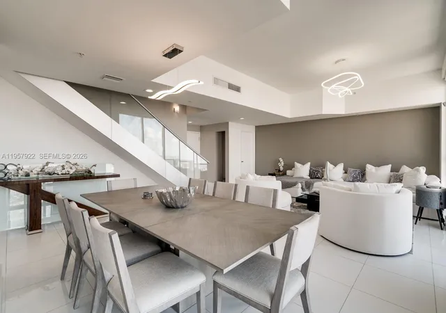 253-ne-2nd-st-4904-miami-fl-33132/hzid_0176b5fb