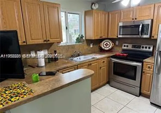 1250-se-28th-court-206-homestead-fl-33035/hzid_4c8217a0