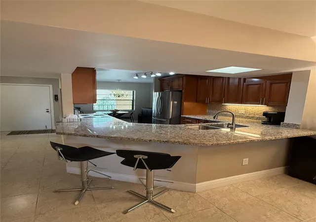 23380-carolwood-ln-408-boca-raton-fl-33428/hzid_b1db2c1f