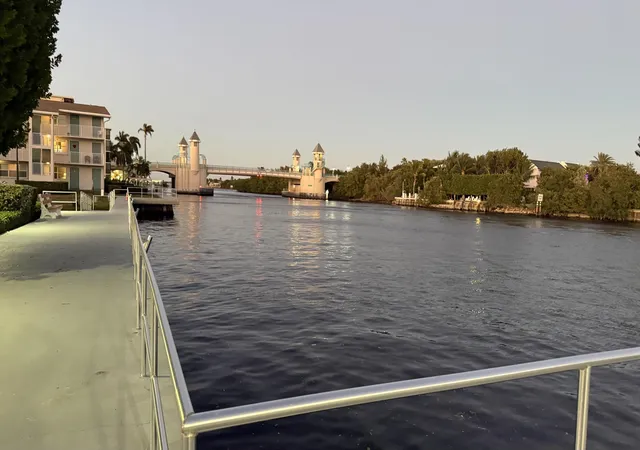480-horizons-205-boynton-beach-fl-33435/hzid_63e2fda7