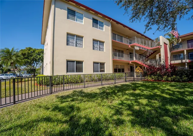 251-sw-134th-way-302m-pembroke-pines-fl-33027/hzid_c6a45d61