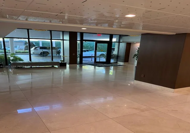 540-brickell-key-dr-1505-miami-fl-33131/hzid_f42736ea