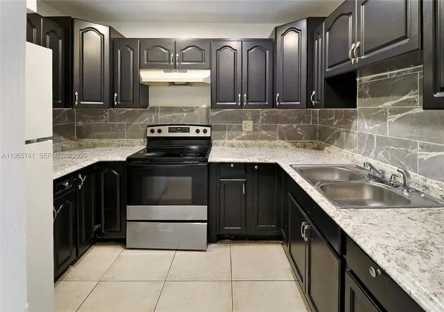 5975-nw-25th-ct-213-sunrise-fl-33313/hzid_6df24357