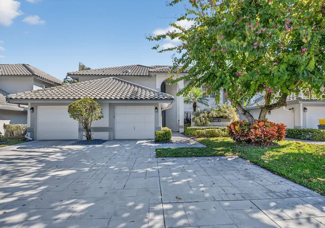 11683-briarwood-cir-3-boynton-beach-fl-33437/hzid_f01cd4c5