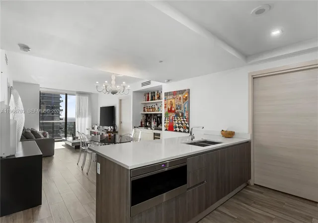 801-s-miami-ave-3310-miami-fl-33130/hzid_a3477b60