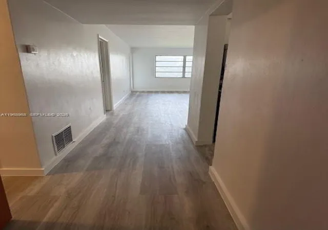 1400-ne-191st-st-308-miami-fl-33179/hzid_dbb43296