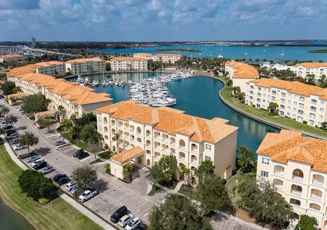 17-harbour-isle-dr-w-103-fort-pierce-fl-34949/hzid_6c11c522