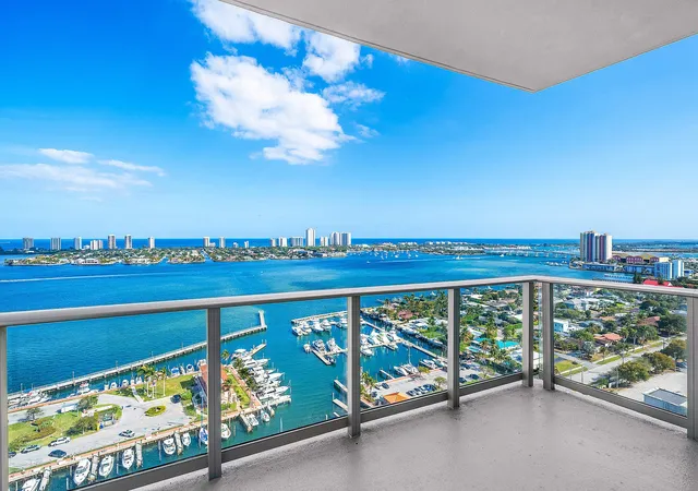 220-lake-shore-dr-2202-west-palm-beach-fl-33403/hzid_9727457b
