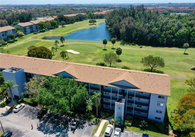 12500-sw-6th-st-311n-pembroke-pines-fl-33027/hzid_762c014f