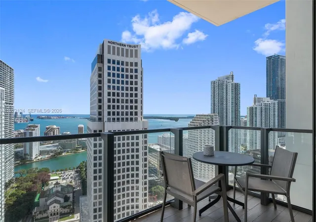 68-se-6th-st-3209-miami-fl-33131/hzid_5d6a4a1b