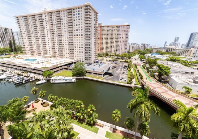 17150-n-bay-rd-2911-sunny-isles-beach-fl-33160/hzid_153ea631