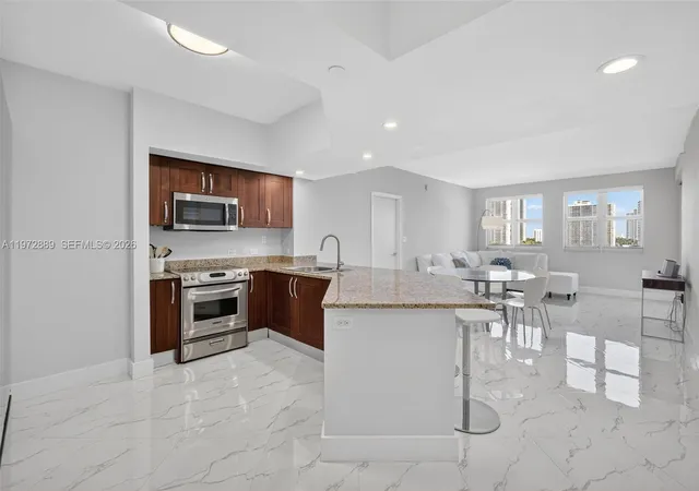 20000-e-country-club-dr-714-aventura-fl-33180/hzid_3871542f