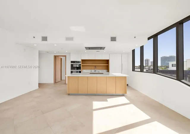 1135-103rd-307-bay-harbor-islands-fl-33154/hzid_5807f370