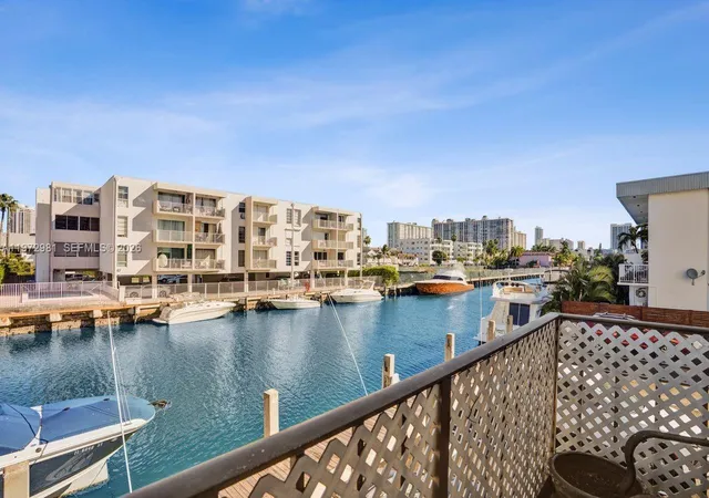 3665-ne-167th-st-208-north-miami-beach-fl-33160/hzid_3f6efd8f