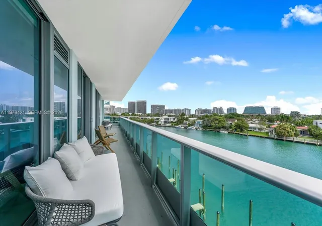 9201-e-bay-harbor-dr-503-bal-harbour-fl-33154/hzid_7f114b46