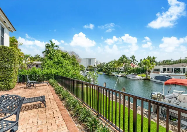 1265-s-alhambra-cir-a-coral-gables-fl-33146/hzid_0ecdd270