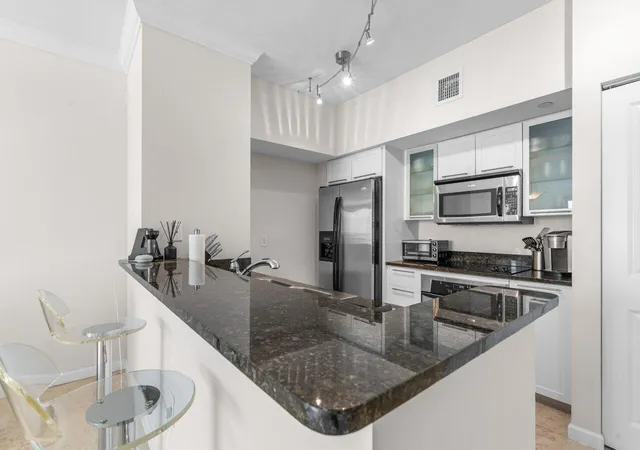 235-ne-1st-504-delray-beach-fl-33444/hzid_32171e00