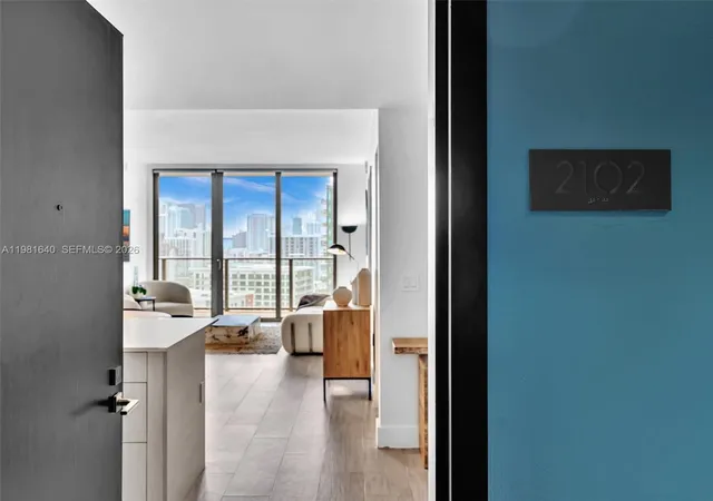 121-ne-34th-street-2102-miami-fl-33137/hzid_39b211c8