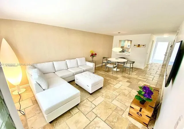 240-galen-dr-314-key-biscayne-fl-33149/hzid_cd809e2d