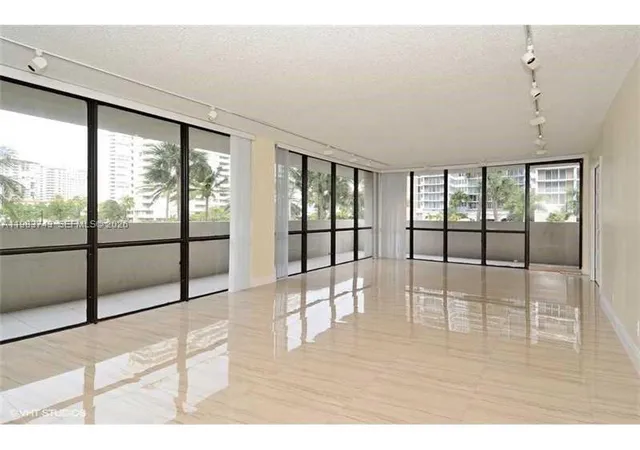 2049-s-ocean-dr-210-hallandale-beach-fl-33009/hzid_d81fe008