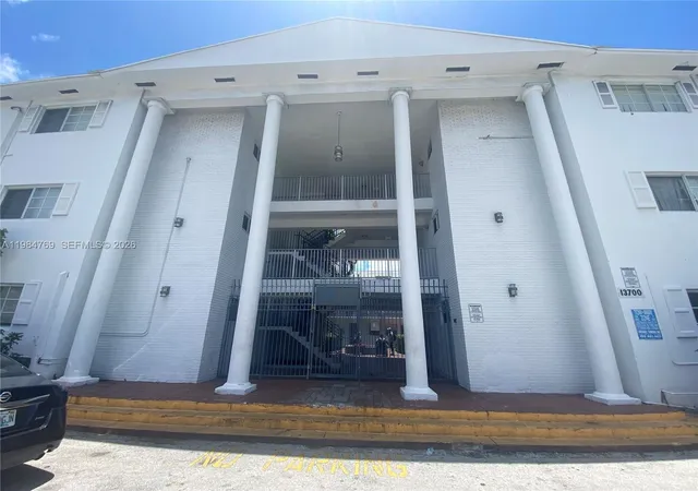 13700-ne-6th-ave-104-north-miami-fl-33161/hzid_88851a94