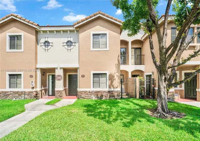 22911-sw-88th-pl-921-cutler-bay-fl-33190/hzid_1c560bfd