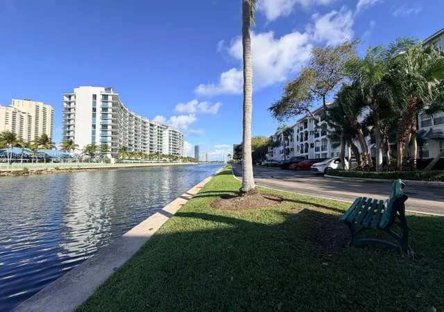 3165-ne-184th-st-6102-aventura-fl-33160/hzid_7139ce31