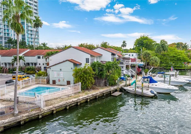 1901-s-river-dr-30c-miami-fl-33125/hzid_385786d0