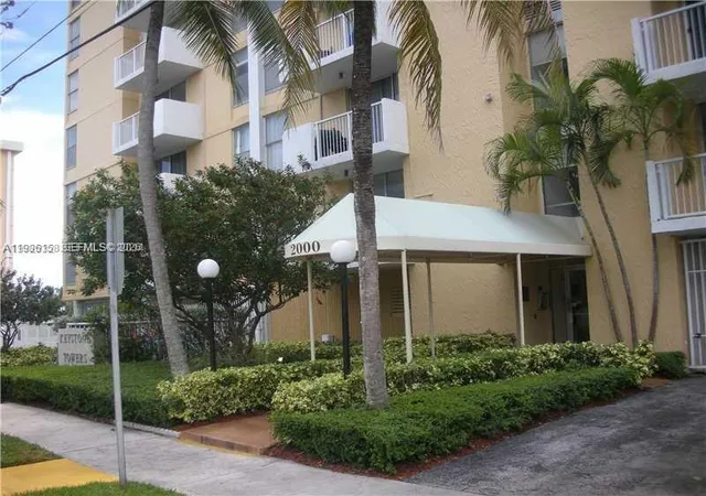 2000-ne-135th-st-1002-north-miami-fl-33181/hzid_53239fec