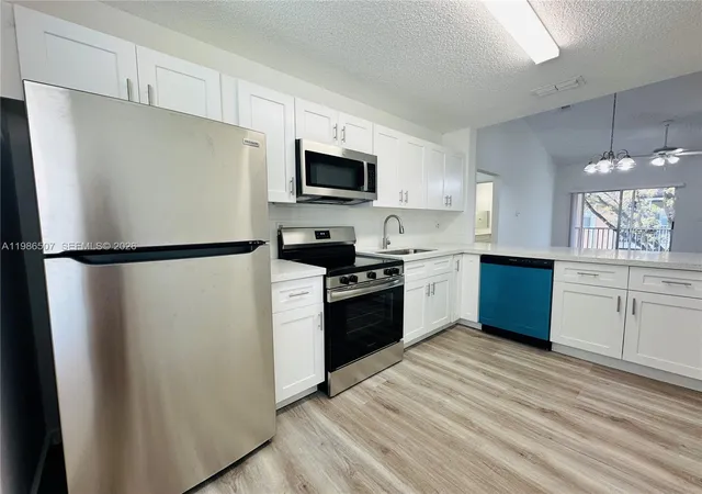 8102-sw-21st-ct-8102-miramar-fl-33025/hzid_cd2ad9f3